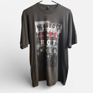 Newsboys “Love Riot” World Tour 2016 T-Shirt – XL – Dark Gray